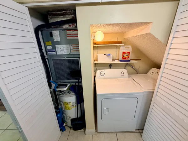 $325,000 | 11071 Northwest 7th Street, Unit 10415, Miami, FL 33172