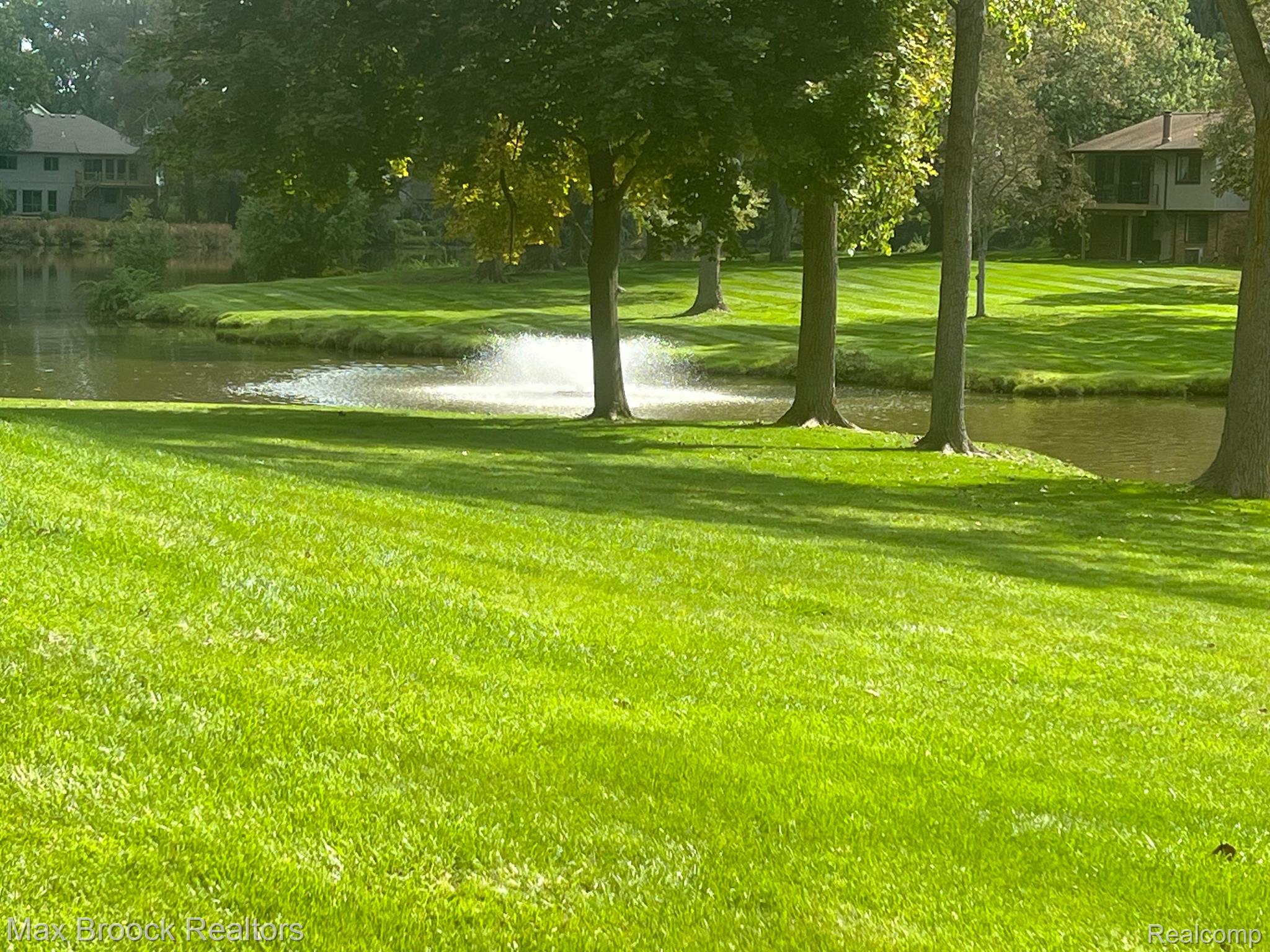 3915 Lone Pine Road, Unit 101 West Bloomfield, MI 48323 - Photo 21 of 21 Gallery Image 21