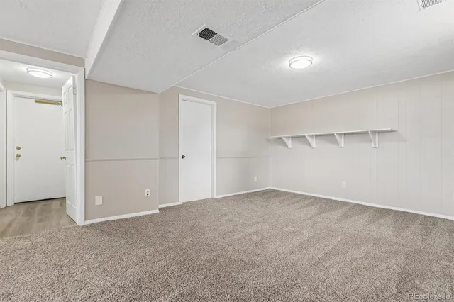 $569,900 | 2013 South Yank Way, Lakewood, CO 80228