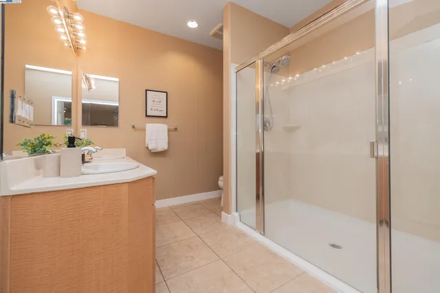 $875,000 | 5501 De Marcus Boulevard, Unit 206, Dublin, CA 94568