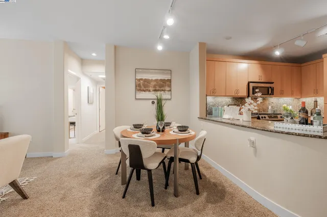 $875,000 | 5501 De Marcus Boulevard, Unit 206, Dublin, CA 94568