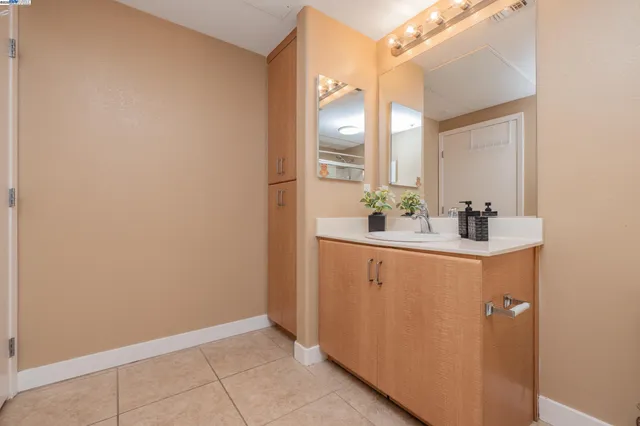 $875,000 | 5501 De Marcus Boulevard, Unit 206, Dublin, CA 94568