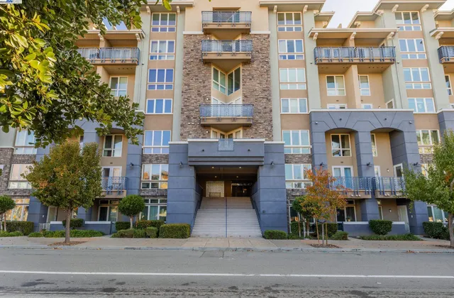 $875,000 | 5501 De Marcus Boulevard, Unit 206, Dublin, CA 94568