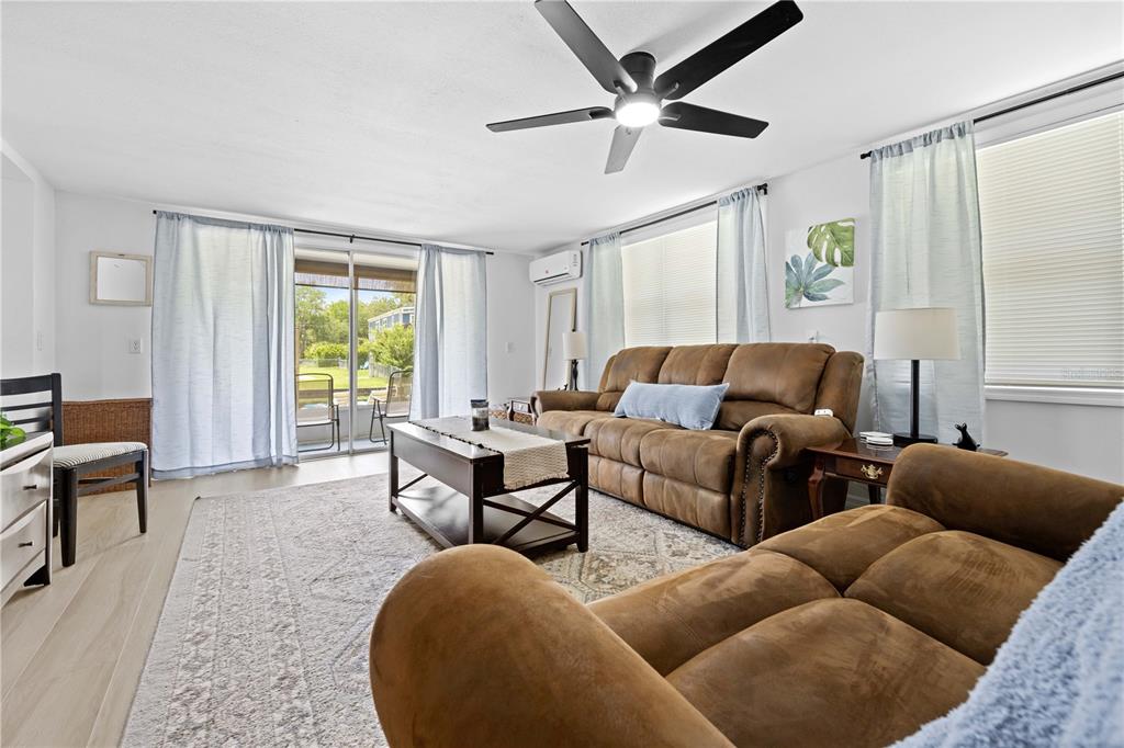 7281 Aberdeen Court Weeki Wachee, FL 34607 - Photo 8 of 45