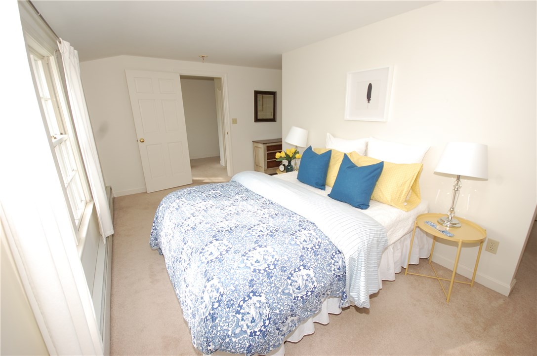 27 Long Pasture Road Little Compton, RI 02837 - Photo 14 of 17 Gallery Image 14
