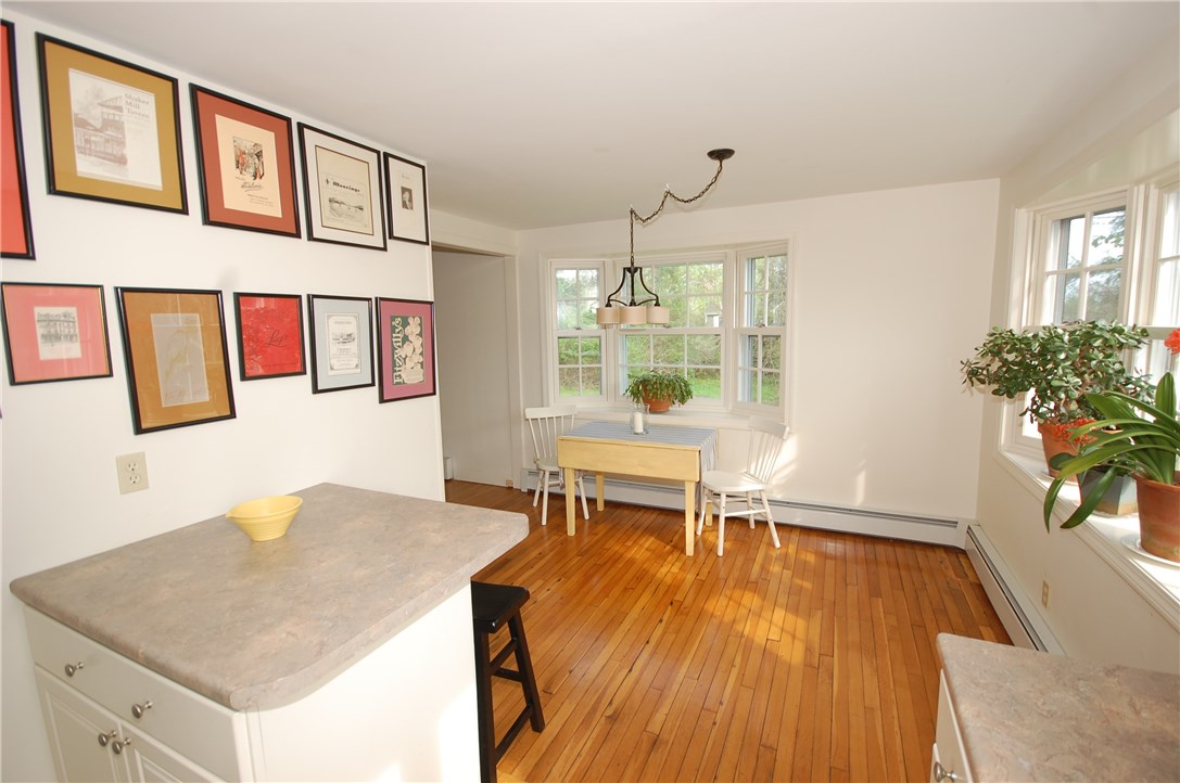 27 Long Pasture Road Little Compton, RI 02837 - Photo 8 of 17 Gallery Image 8