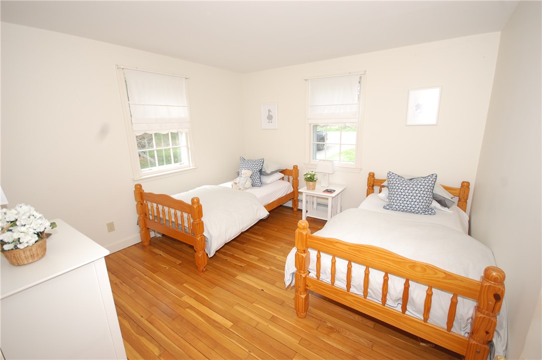 27 Long Pasture Road Little Compton, RI 02837 - Photo 10 of 17 Gallery Image 10