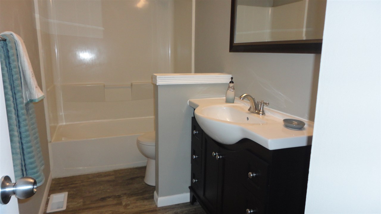 1139 Cinnamon Road Fort Wayne, IN 46825 - Photo 11 of 29 Gallery Image 11