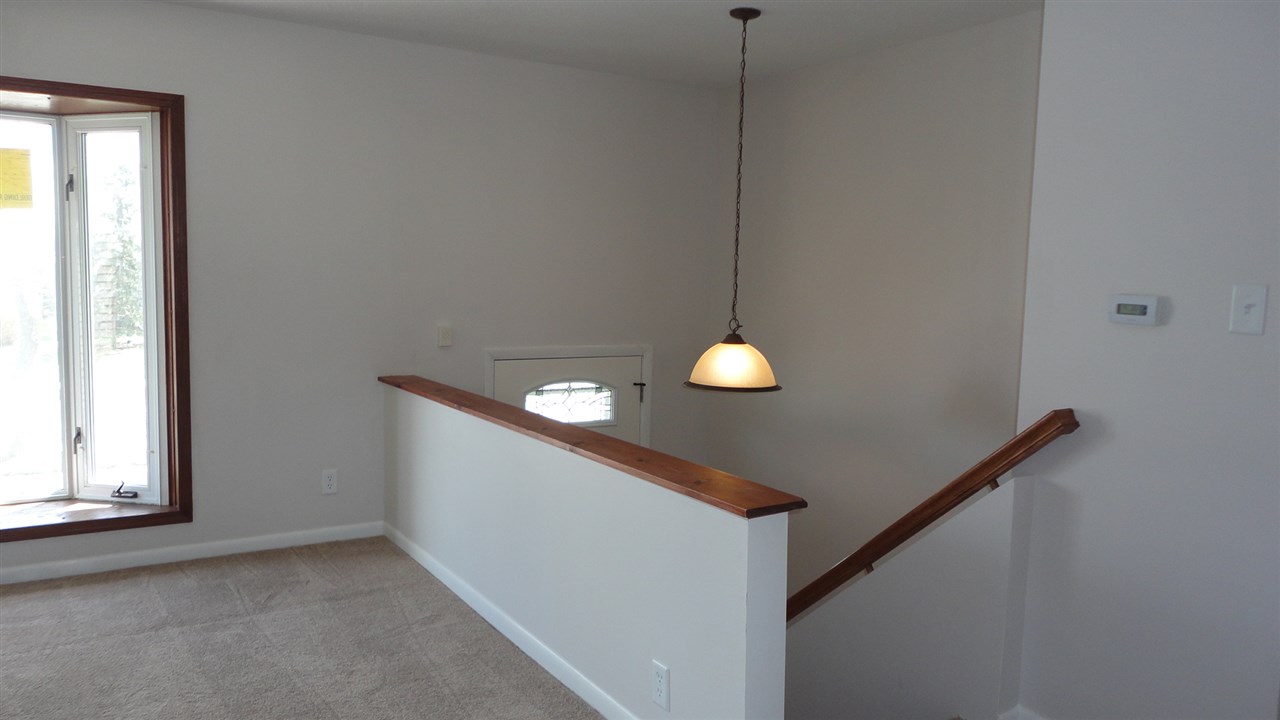 1139 Cinnamon Road Fort Wayne, IN 46825 - Photo 3 of 29 Gallery Image 3
