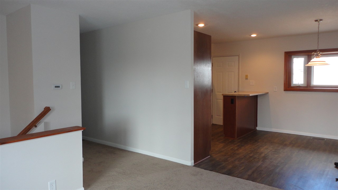 1139 Cinnamon Road Fort Wayne, IN 46825 - Photo 4 of 29 Gallery Image 4