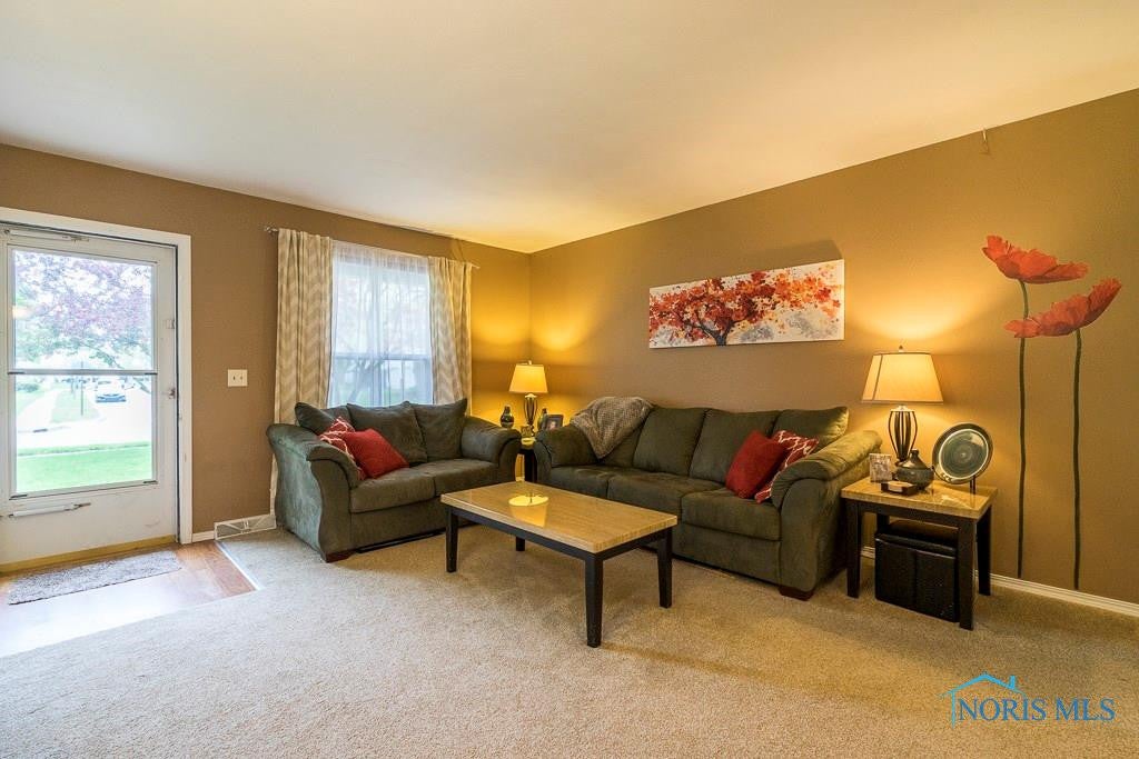 4739 Charlesgate Road Sylvania, OH 43560 - Photo 6 of 29 Gallery Image 6