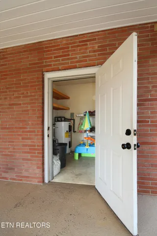 $410,000 | 4909 Macmont Circle, Powell, TN 37849