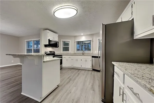 $2,400 | 3720 Ted's Cove, Snellville, GA 30039