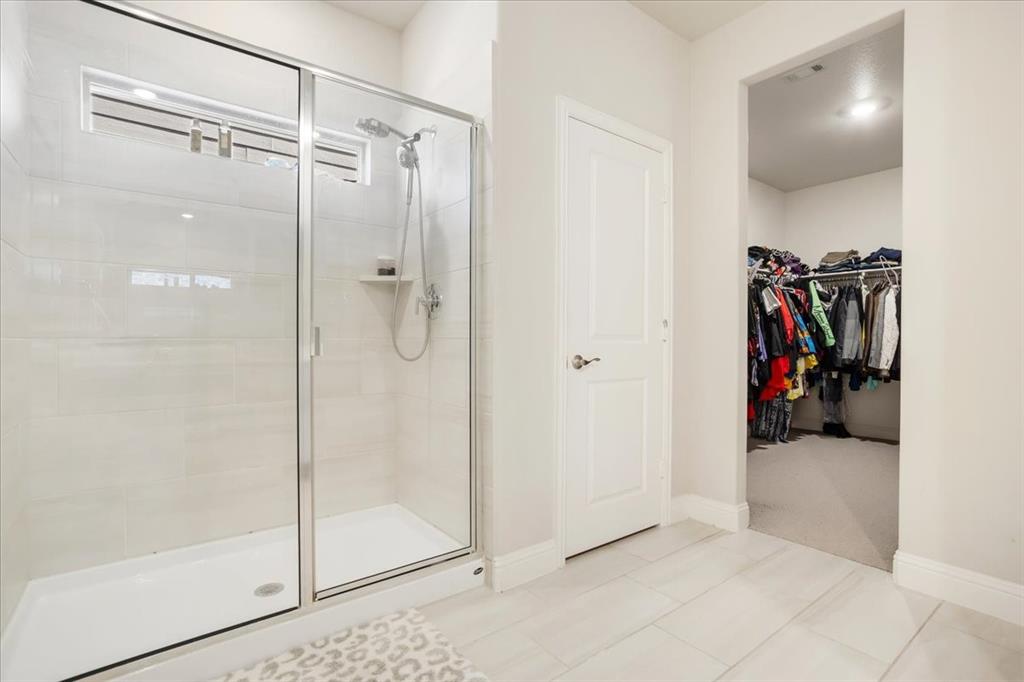 3806 Richland Drive Farmersville, TX 75442 - Photo 13 of 25 a view of a walk in closet