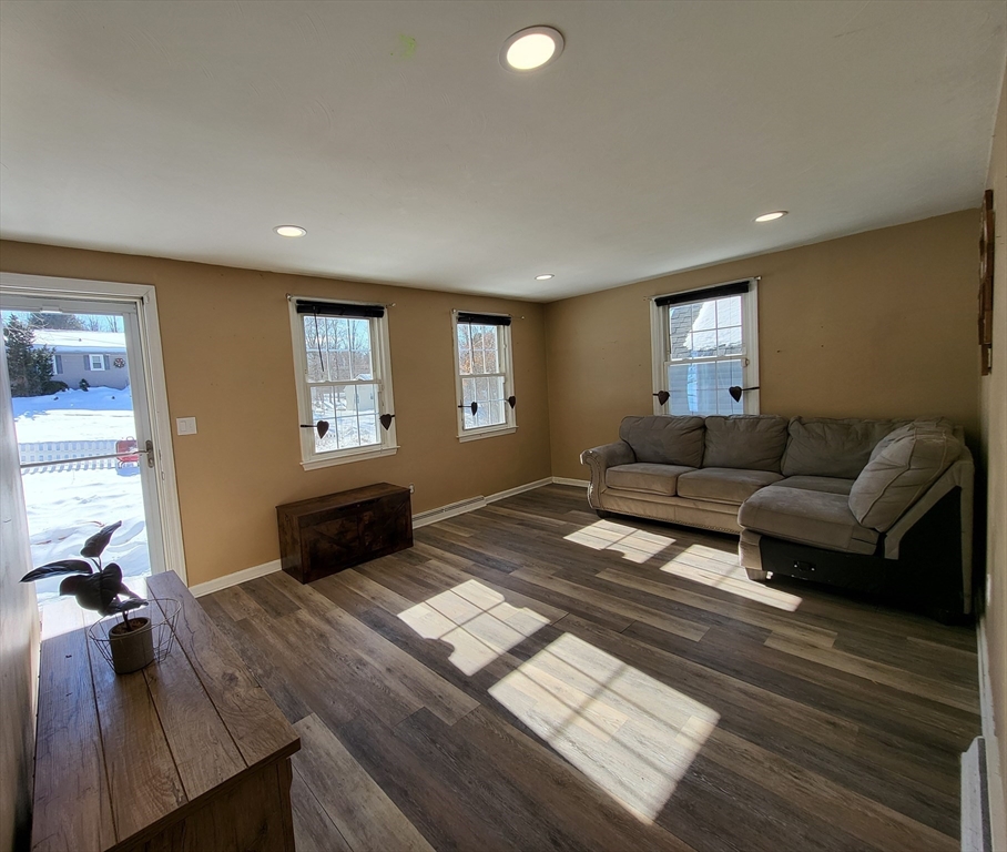 13 Ridge Road Southbridge, MA 01550 - Photo 10 of 19