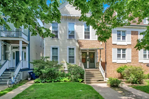 $860,000 | 2036 Sherman Avenue, Evanston, IL 60201