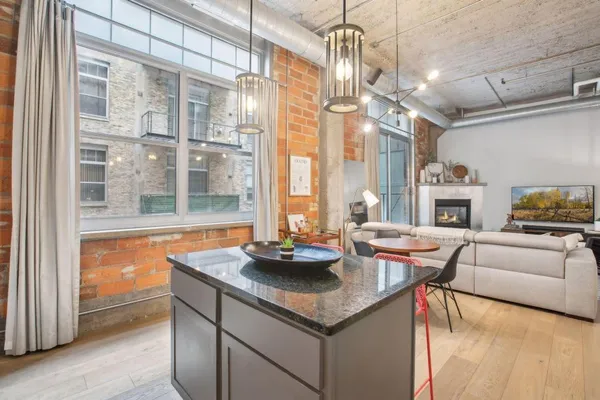 $1,950 | 521 South 7th Street, Unit 203, Minneapolis, MN 55415