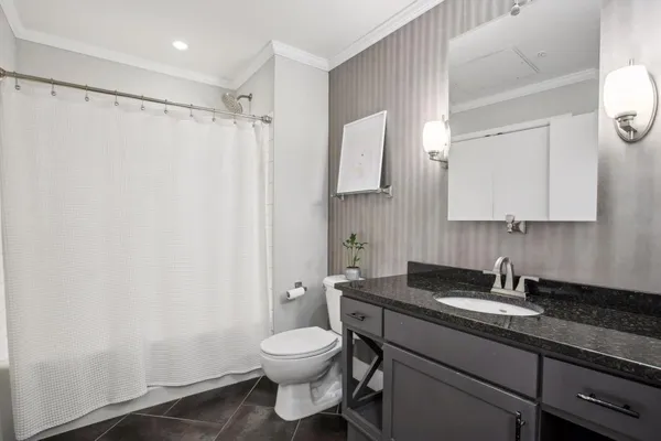 $1,950 | 521 South 7th Street, Unit 203, Minneapolis, MN 55415