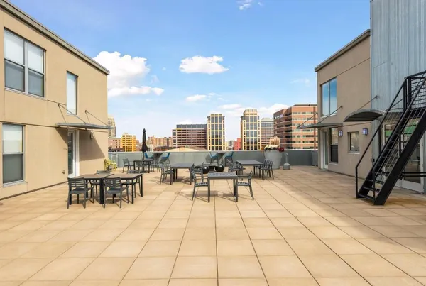 $1,950 | 521 South 7th Street, Unit 203, Minneapolis, MN 55415