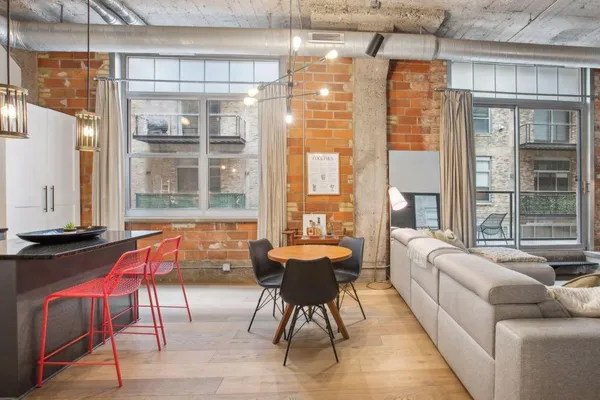 $1,950 | 521 South 7th Street, Unit 203, Minneapolis, MN 55415