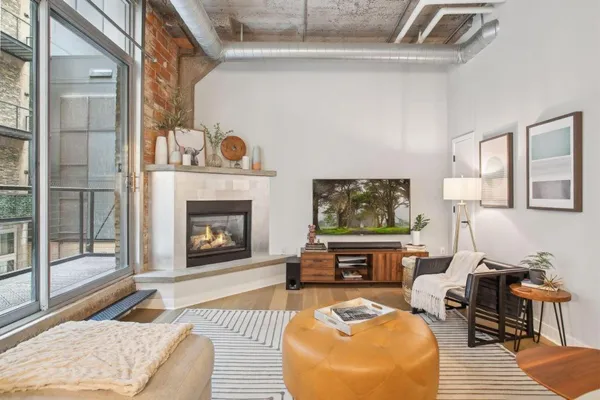 $1,950 | 521 South 7th Street, Unit 203, Minneapolis, MN 55415