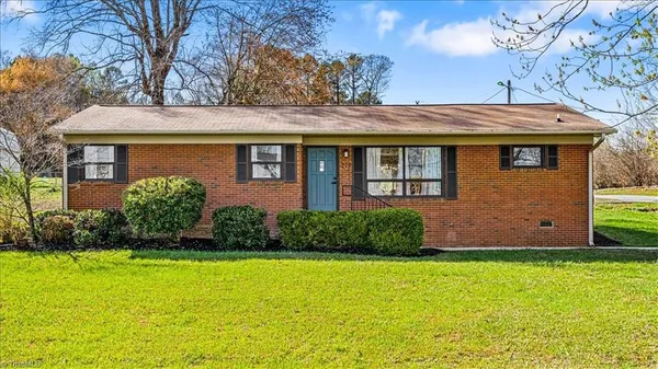 $239,900 | 219 Tarheel Drive, Archdale, NC 27263