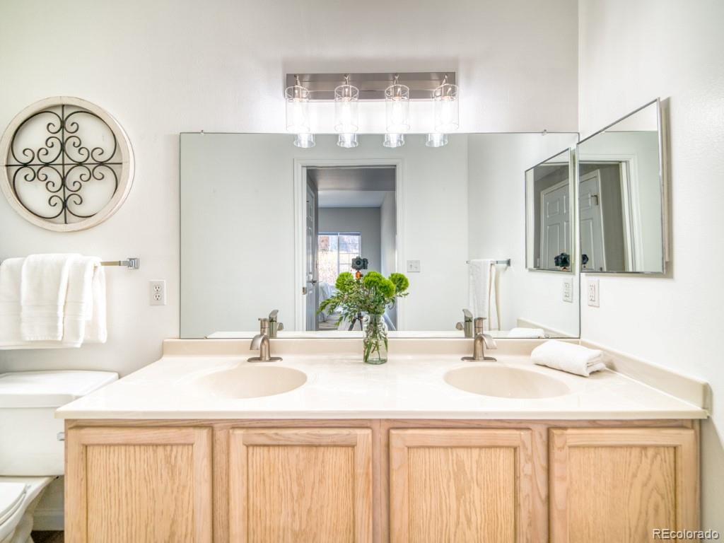 8438 South Thunder Ridge Way, Unit 101 Highlands Ranch, CO 80126 - Photo 19 of 28