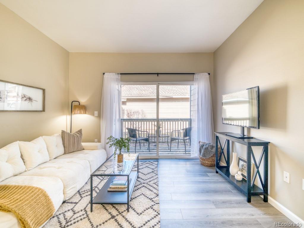 8438 South Thunder Ridge Way, Unit 101 Highlands Ranch, CO 80126 - Photo 3 of 28