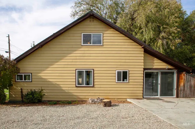 $374,900 | 126 Canyon Street, Horseshoe Bend, ID 83629