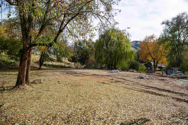 $374,900 | 126 Canyon Street, Horseshoe Bend, ID 83629