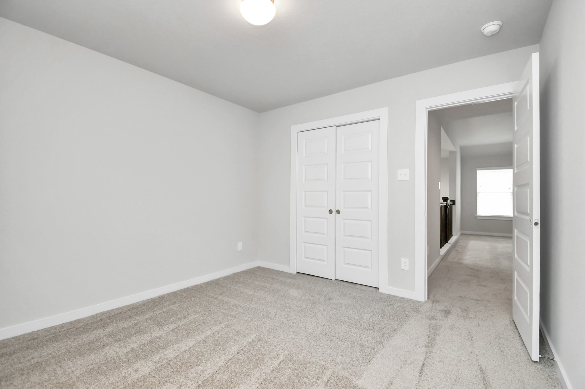 15806 Telge Ridge Lane Cypress, TX 77429 - Photo 33 of 40 an empty room with closet area