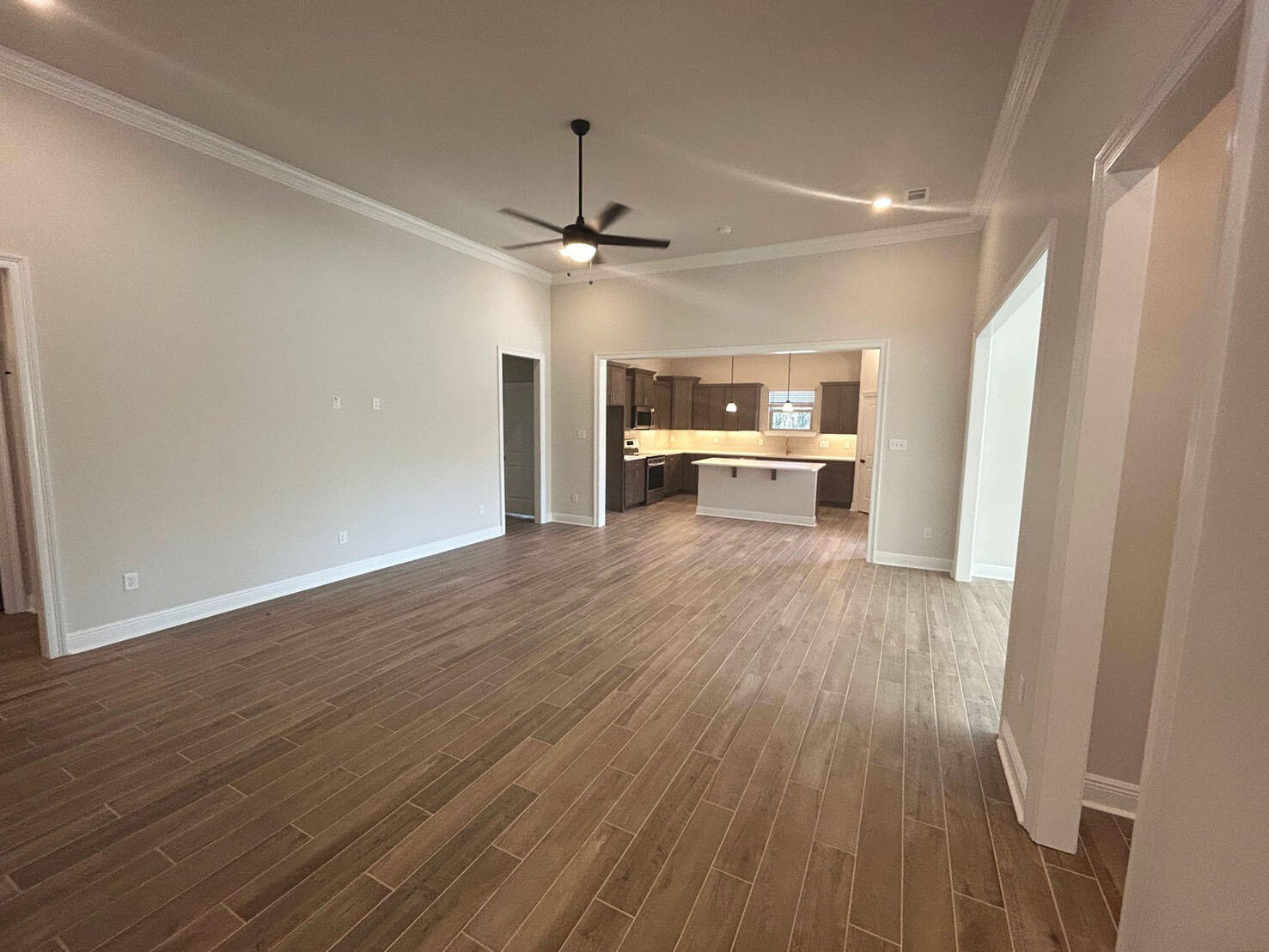 98 East Tweet Street Freeport, FL 32439 - Photo 5 of 13 Picture4 copy