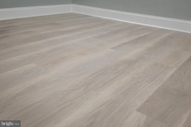 a close view of light fixtures and entryway