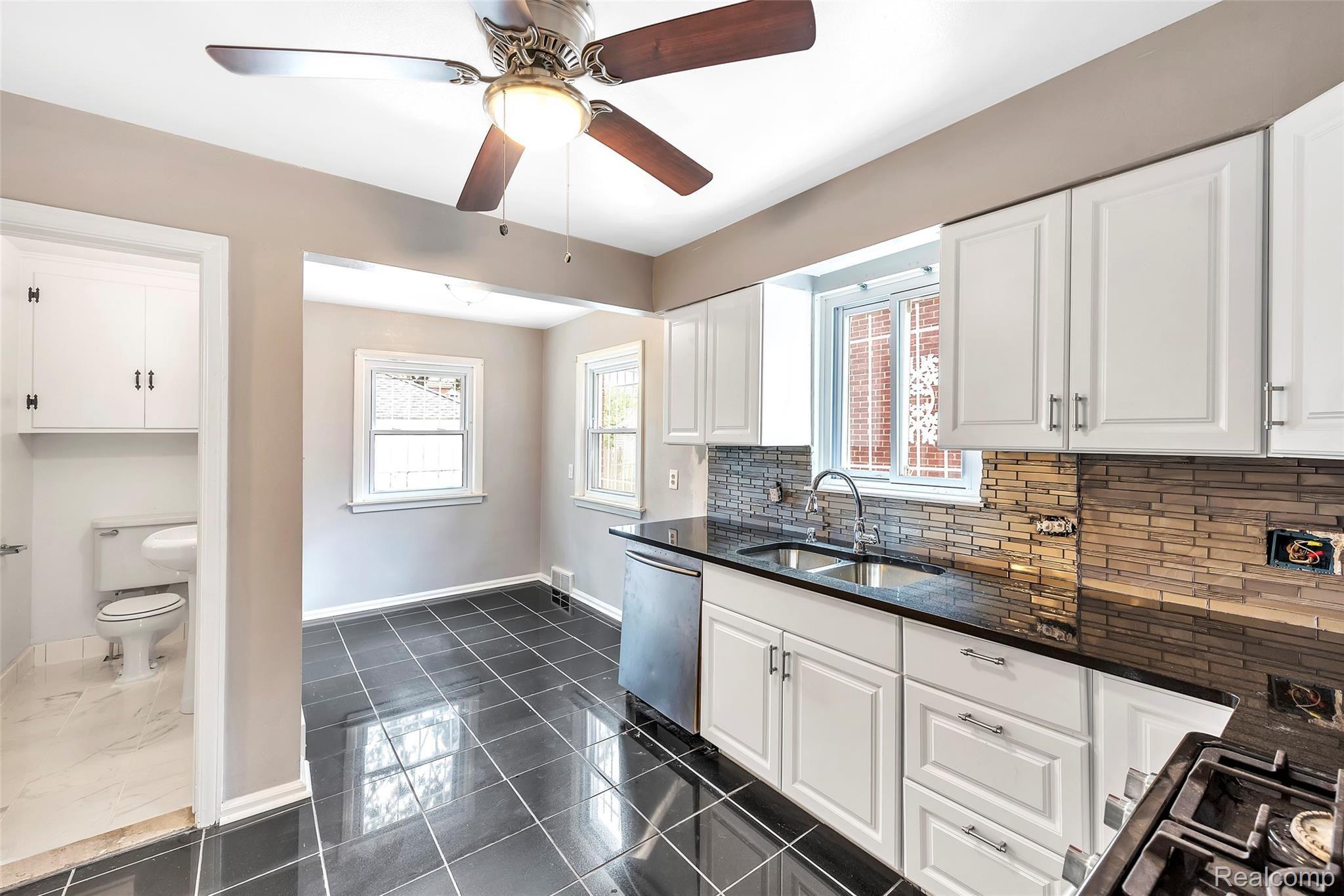 17390 Huntington Road Detroit, MI 48219 - Photo 8 of 19 17390-Huntington-Rd-Detroit-MI-48219-windowstill-10.jpg