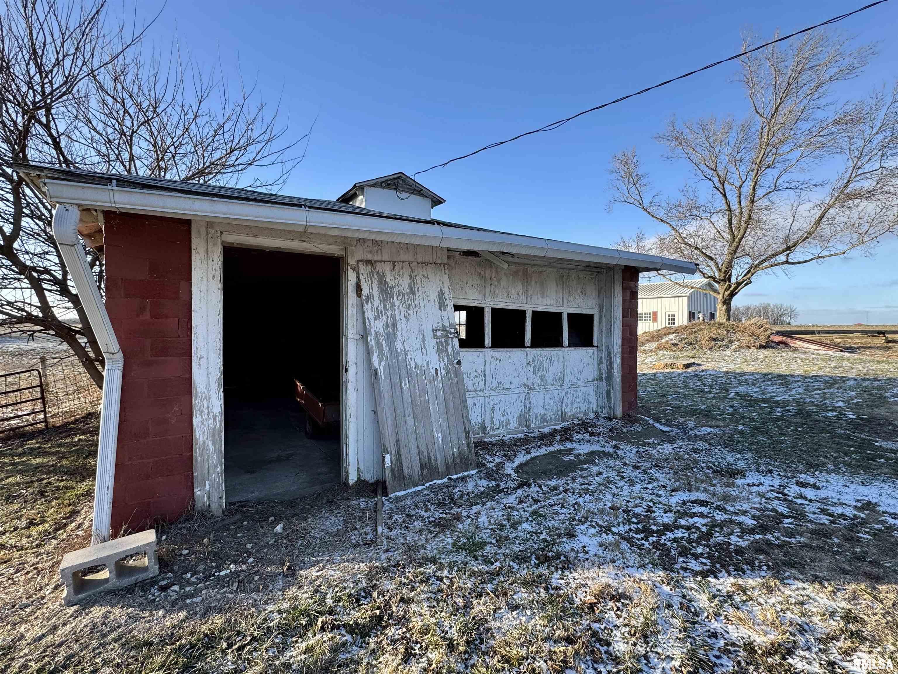 250 Indigo Road Industry, IL 61440 - Photo 40 of 41