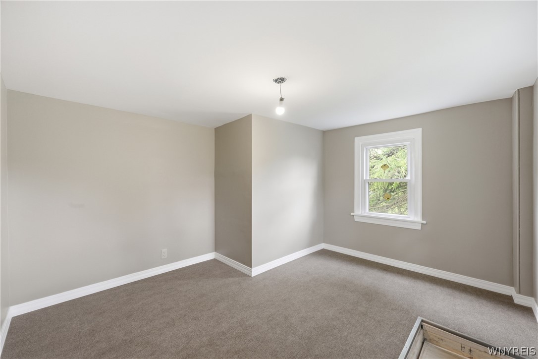 5224 Old Goodrich Road Clarence, NY 14031 - Photo 22 of 29