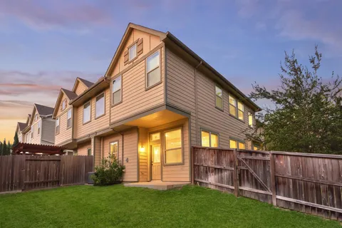 $285,000 | 130 Berlandier Ash Court, Montgomery, TX 77316