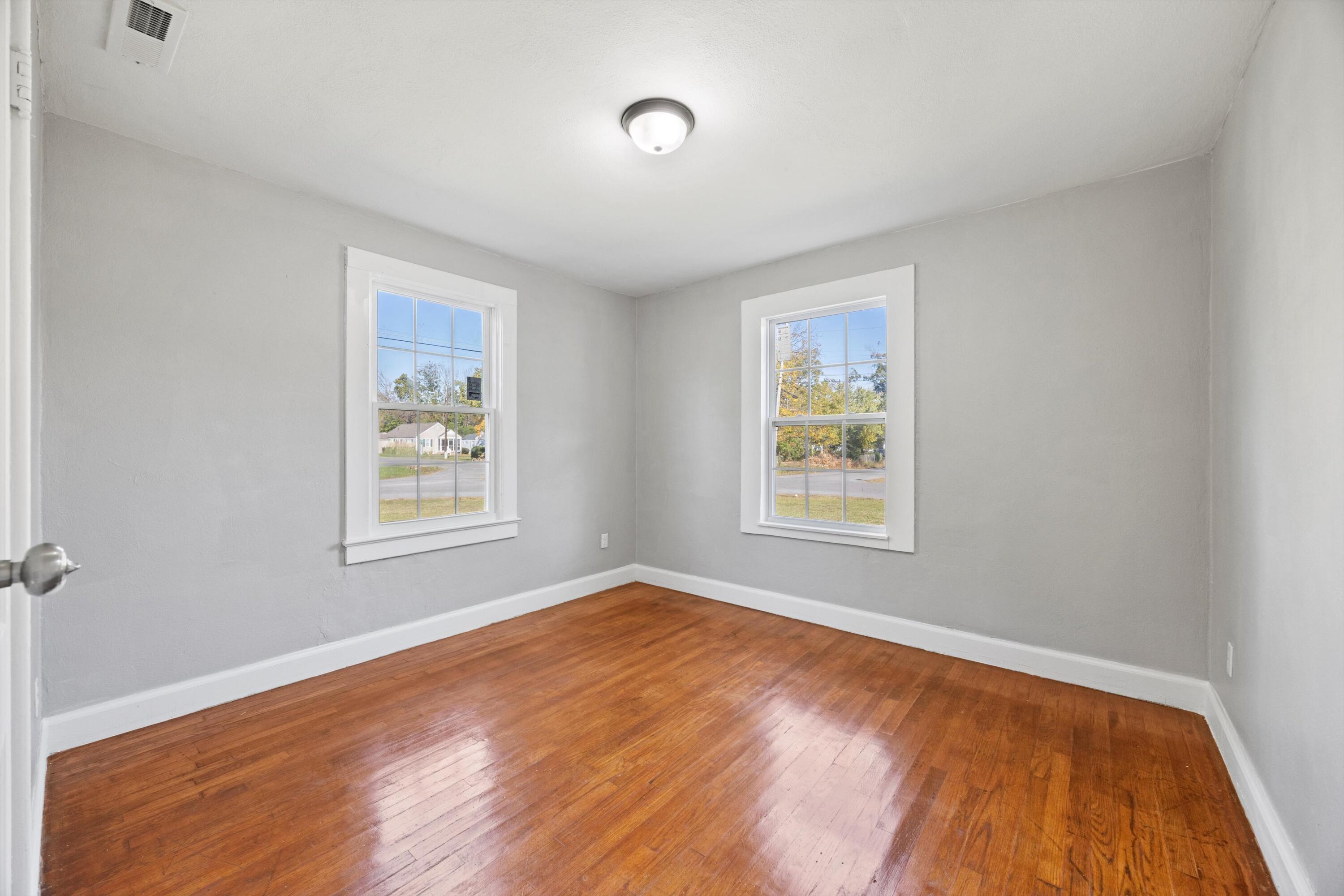 4602 Old Mission Road Chattanooga, TN 37411 - Photo 20 of 24 23-2M6A0614