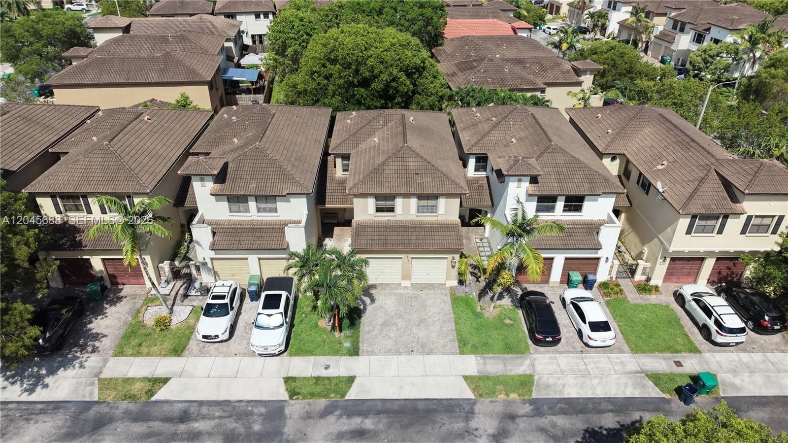 22807 Southwest 89th Path Cutler Bay, FL 33190 - Photo 31 of 43
