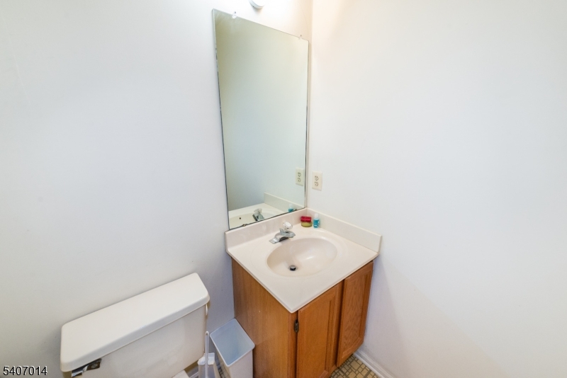 703 Porter Way West Bridgewater, NJ 08807 - Photo 12 of 25