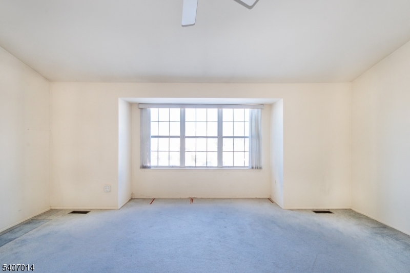 703 Porter Way West Bridgewater, NJ 08807 - Photo 15 of 25