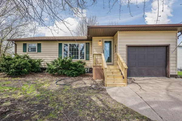 $285,000 | 1721 Bantom Place, Worthington, MN 56187