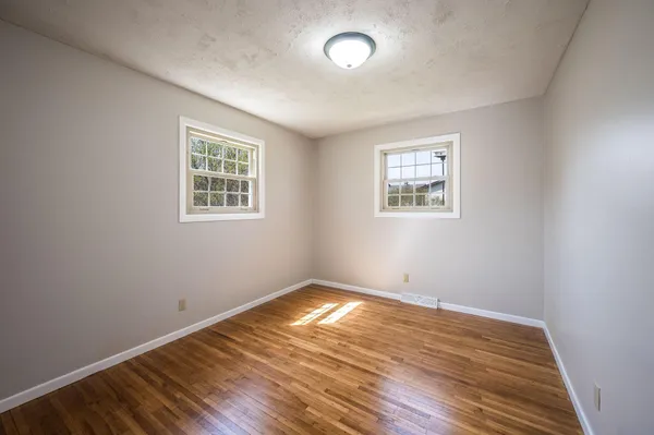 $285,000 | 1721 Bantom Place, Worthington, MN 56187