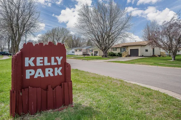 $285,000 | 1721 Bantom Place, Worthington, MN 56187
