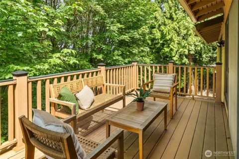 $1,575,000 | 14724 Southeast 49th Street, Bellevue, WA 98006