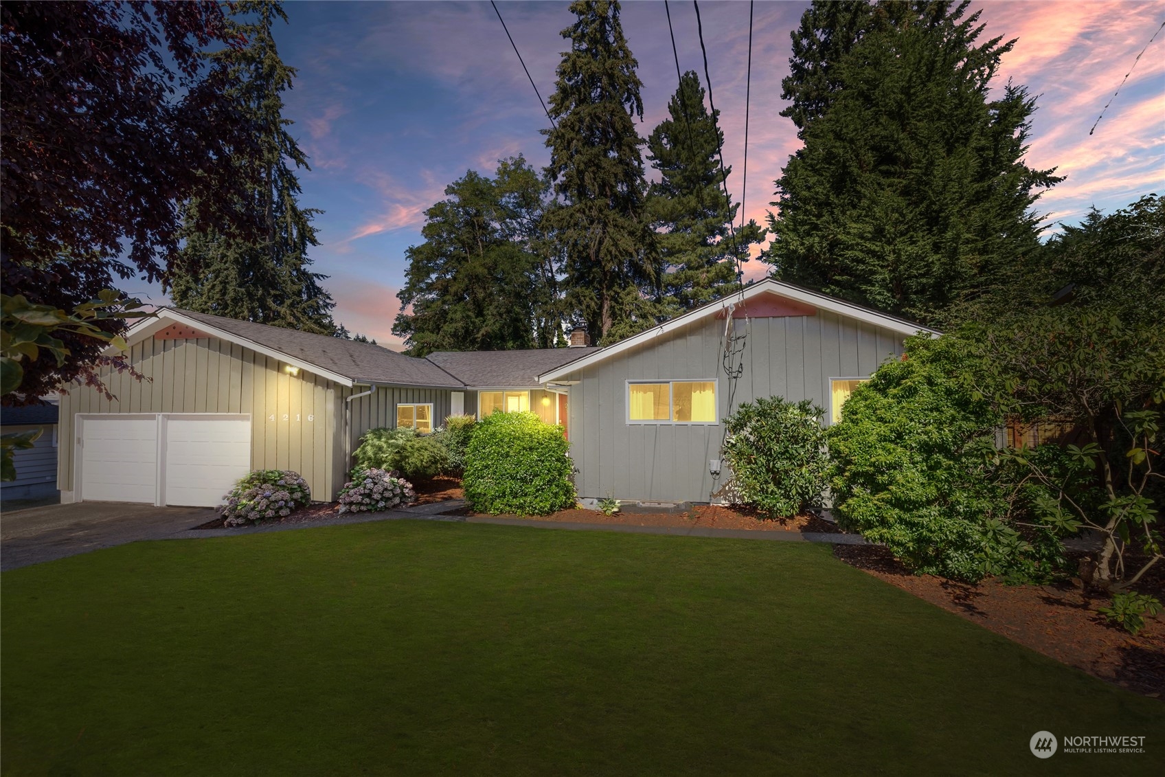 4216 Robin Road West University Place, WA 98466 - Photo 1 of 40 Gallery Image 1