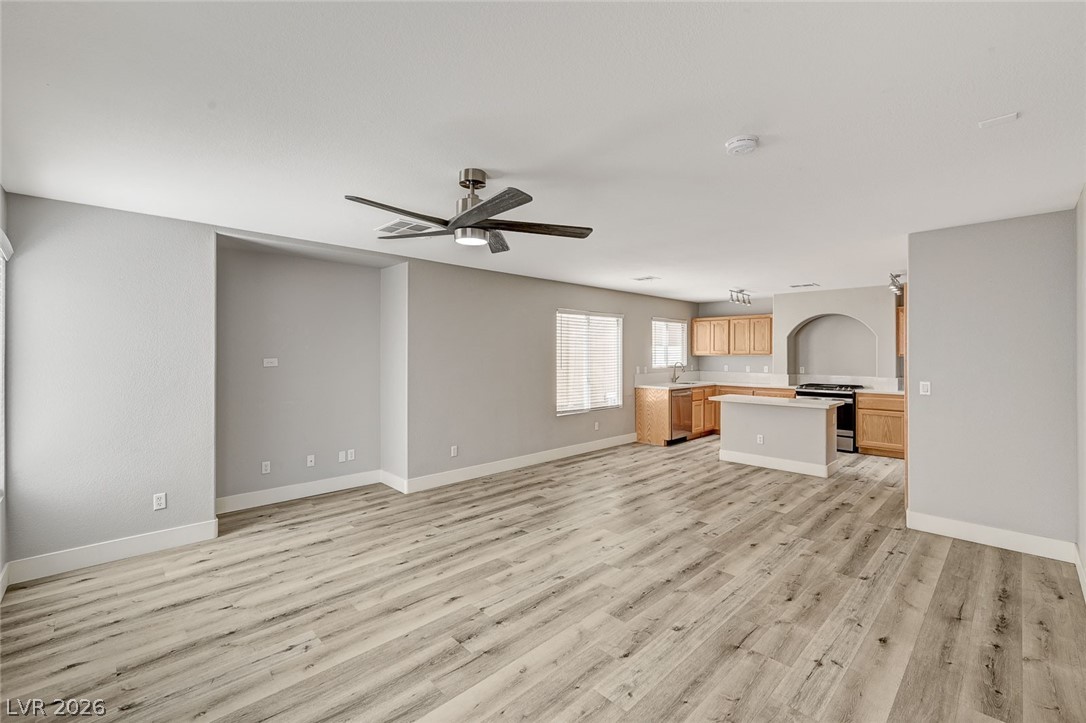 7259 Cestrum Road Las Vegas, NV 89113 - Photo 6 of 32 Gallery Image 6