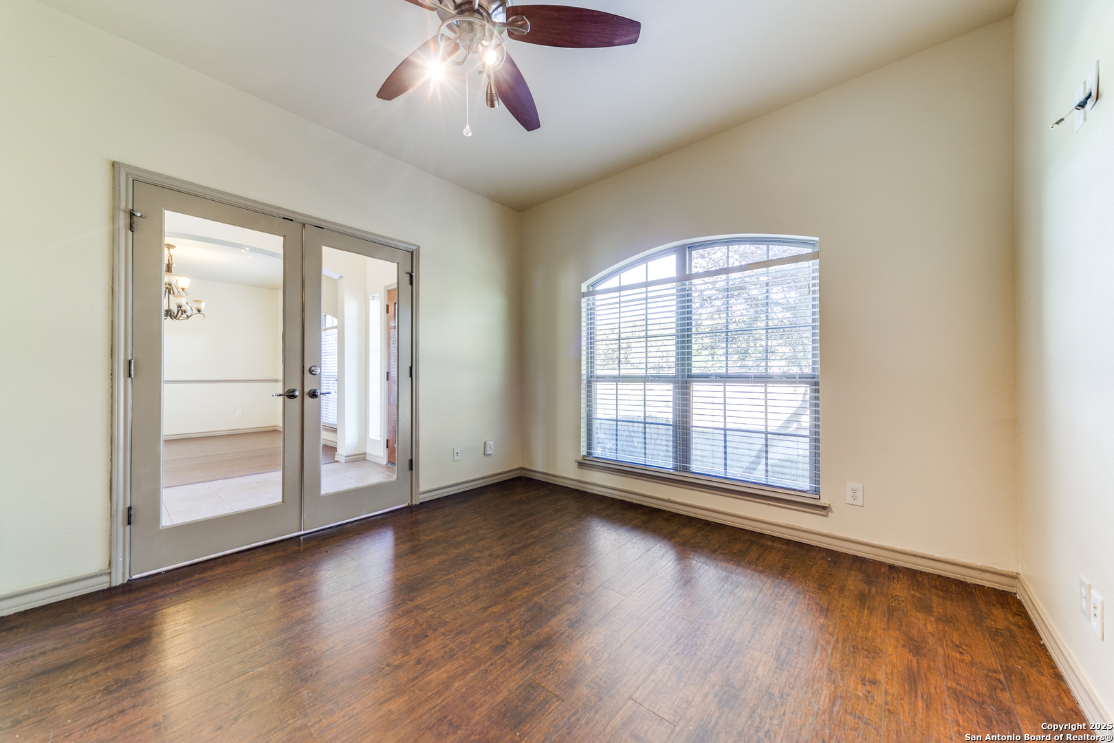 811 Stirrup Drive Spring Branch, TX 78070 - Photo 4 of 29