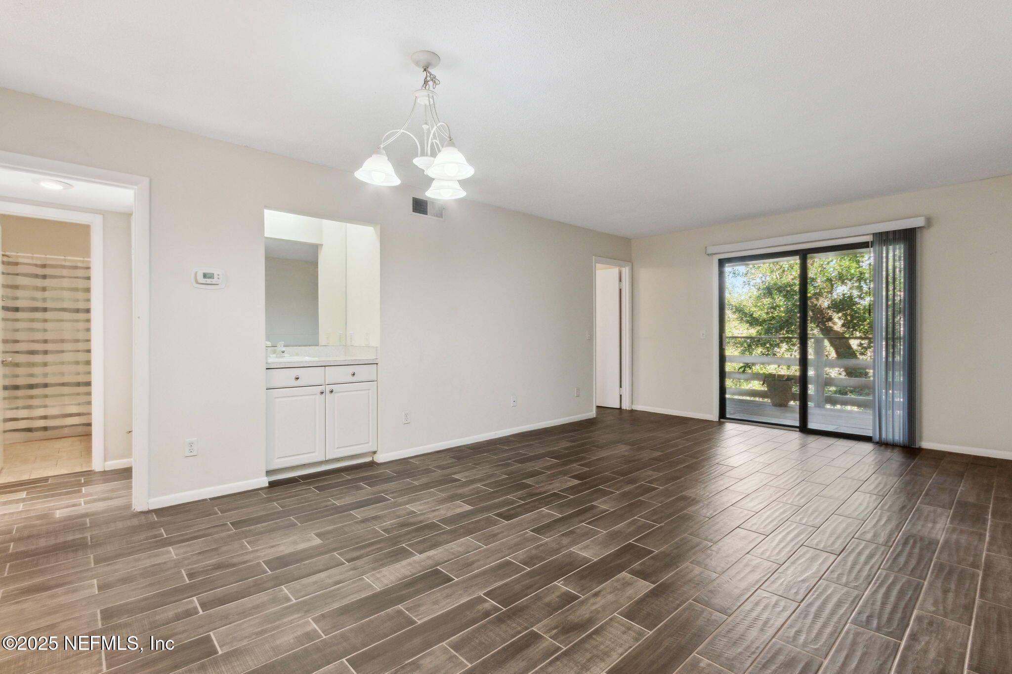 2328 Sadler Road, Unit 6E Fernandina Beach, FL 32034 - Photo 3 of 30 Dining Area.