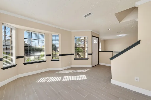 $1,950 | 7534 8 Willows Road, Missouri City, TX 77489